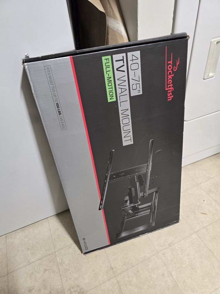 Full Motion Wall TV mount for 40"-75" TVs