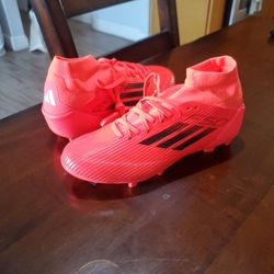 Kids Soccer Shoes 