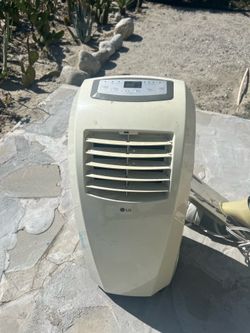 LG air condition and good condition