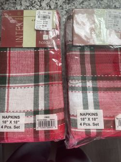 8 Piece Napkin Set