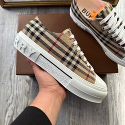 Burberry Shoes For Men 