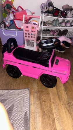 Mercedes toy car