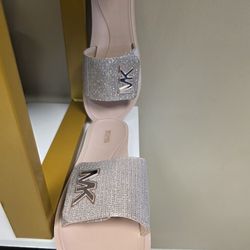 Michael Kors  Flip Flops