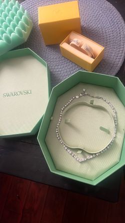 Diamond necklace