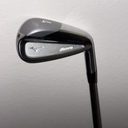 Mizuno MP-18 MMC Fli-Hi 4-iron.    
