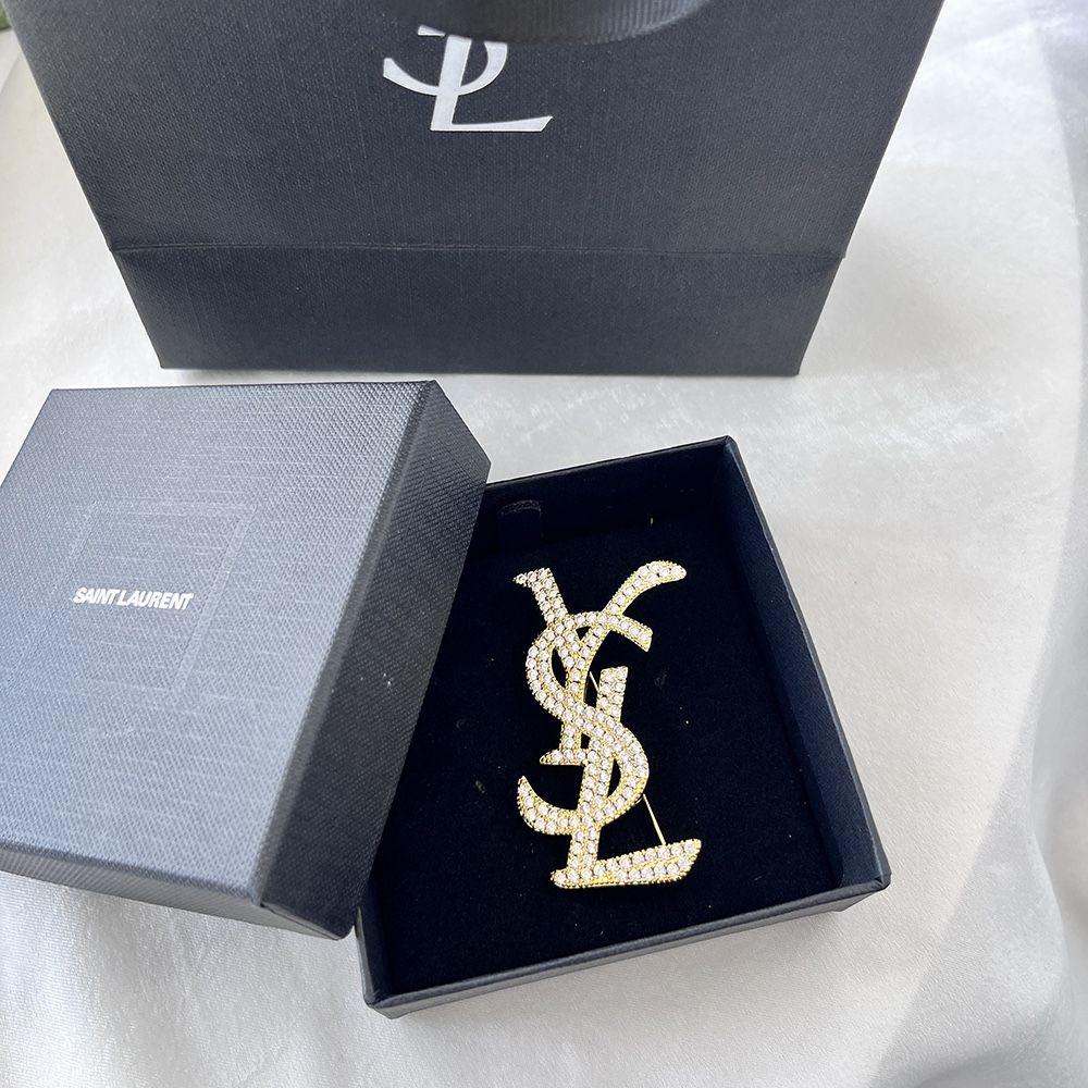 Diamond Brooch Yellow
