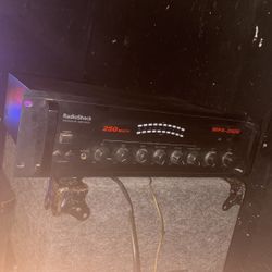 RadioShack Stereo Amplifier