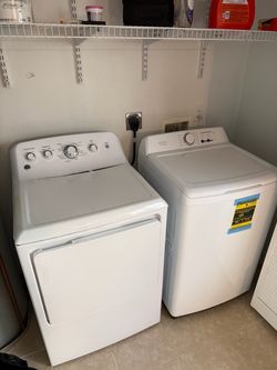 GE Dryer and Insignia Washer Set