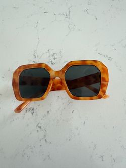 Oversized Tortoise Shell Sunglasses