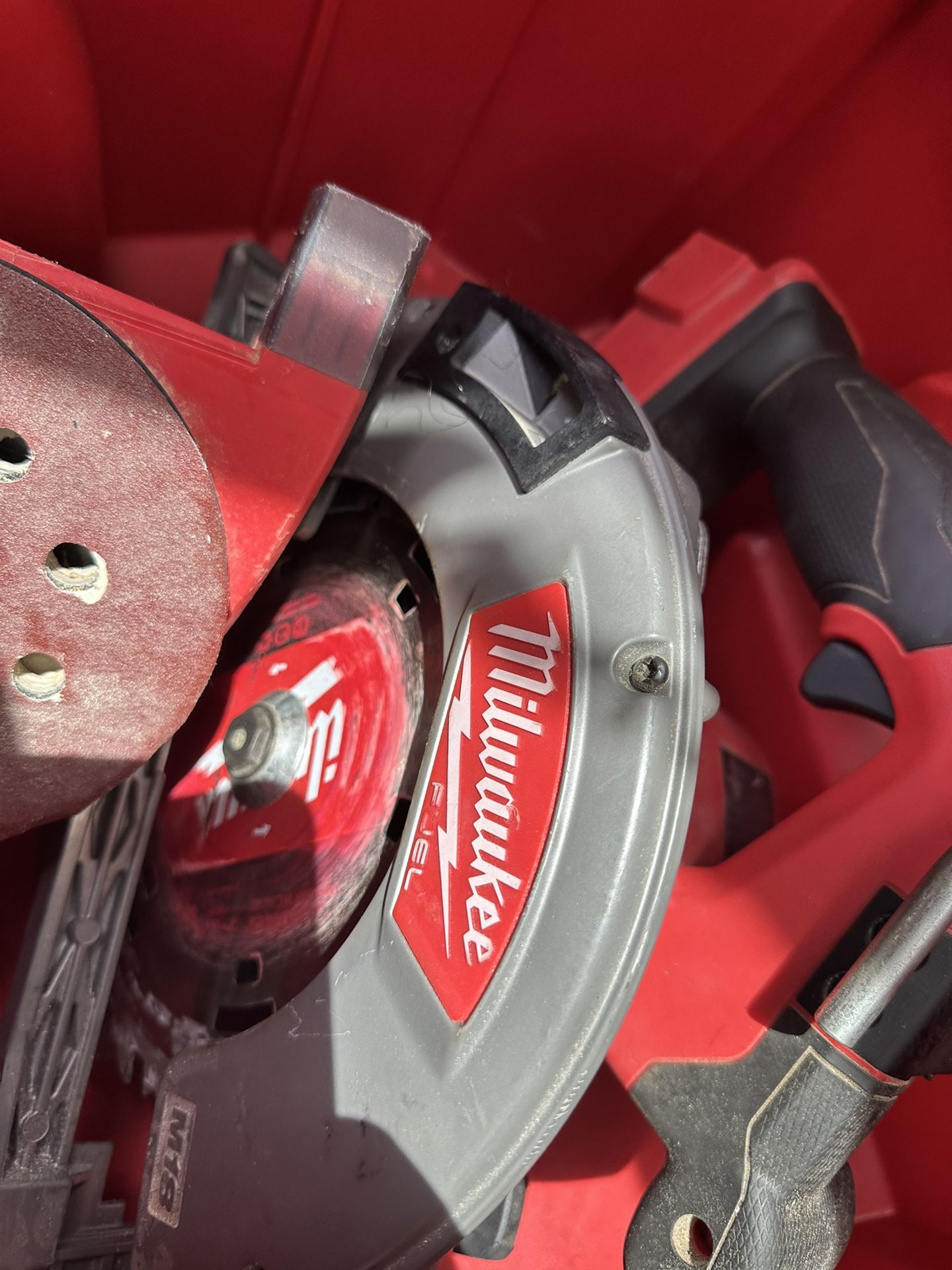 Milwaukee Circular Saw(fuel) M18