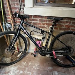 2022 Liv Alight 2 Hybrid Bike – Excellent Condition