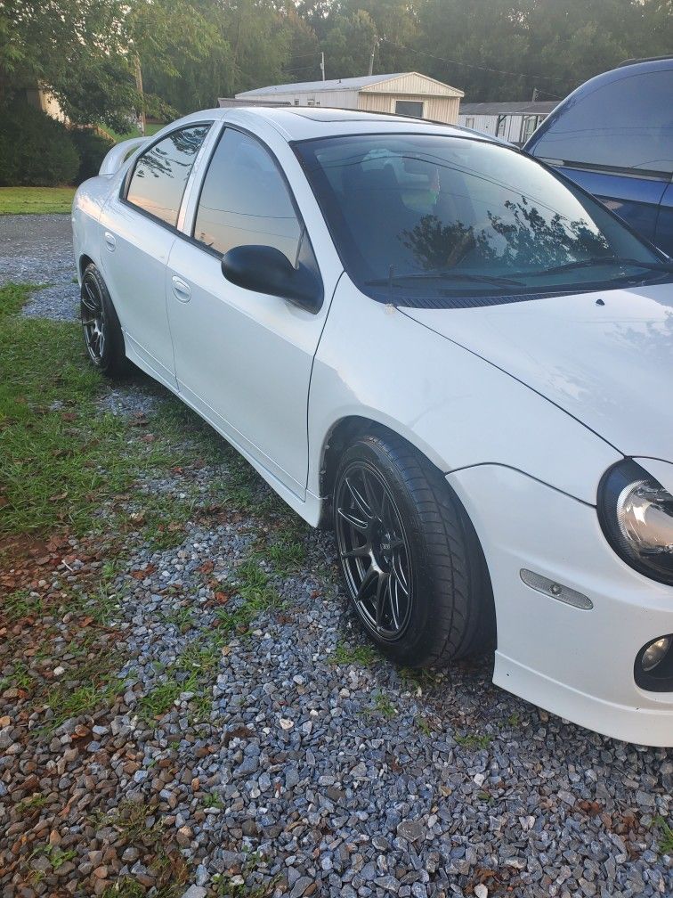 2004 Dodge Neon