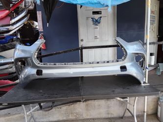 Toyota highlander 2020-2023 front bumper oem