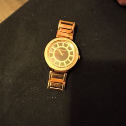 Michael Kors Watch Here Asking For $80 Or Best Offer Brand New No Scratches No Scrubs Please Let Me Know If Interested ASAP I'm Selling These Real Fas