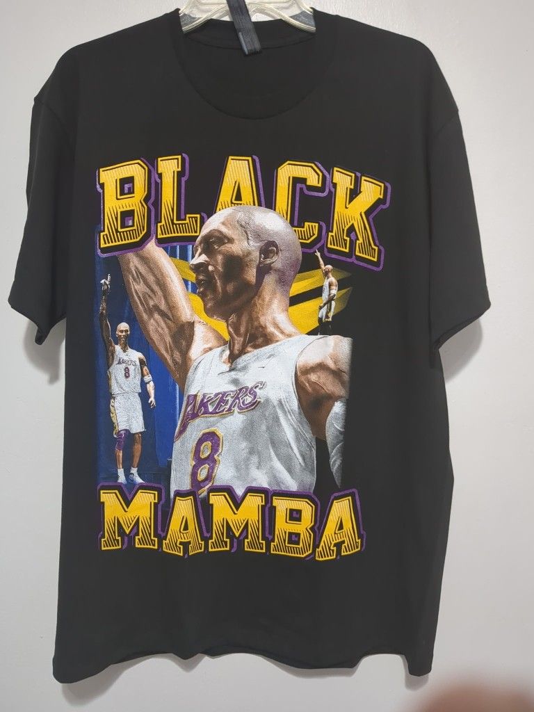 Kobe Bryant Statue Tee Shirt Sz Large