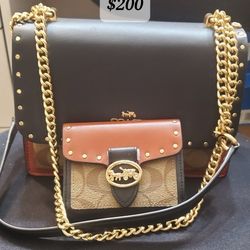 Coach Handbag With Wallet
