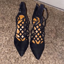 Black heels (8)
