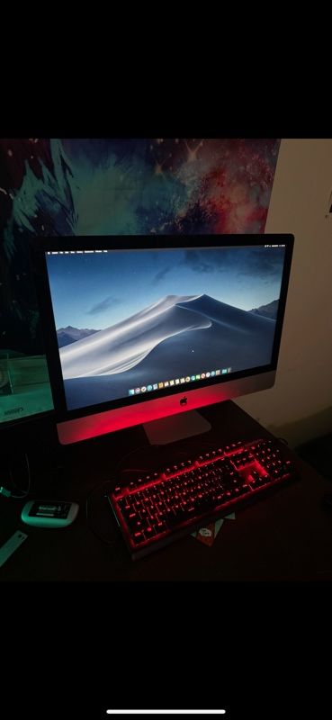 Apple computer