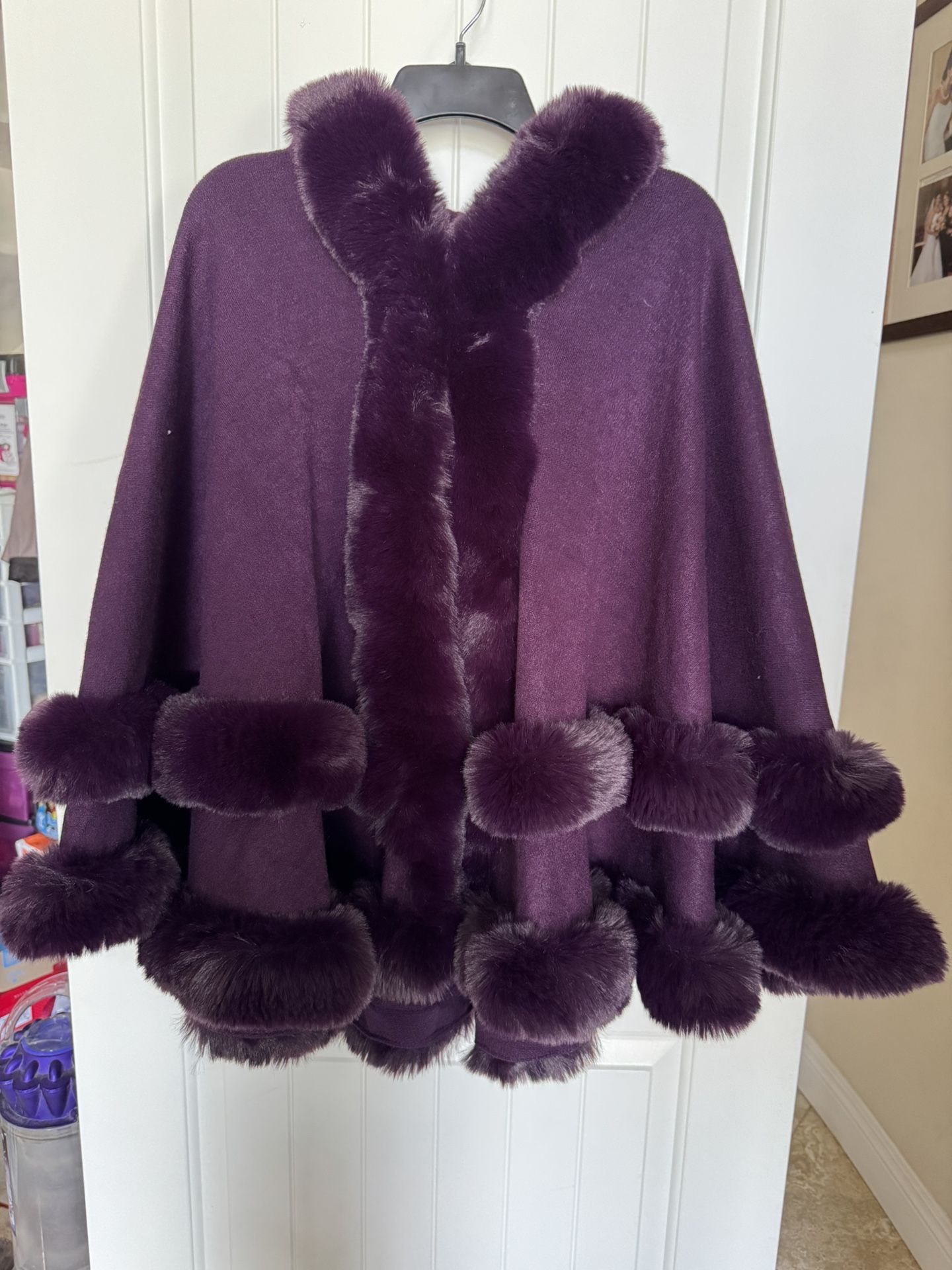 New double cape coat, hooded Shawl knit poncho