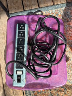 Heavy-Duty 6-Outlet Metal Power Strip - Tested