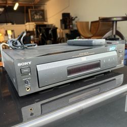 Sony DVP-S7000 high-end DVD/CD player Good in Working Condition 