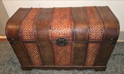 Treasure chest for storage