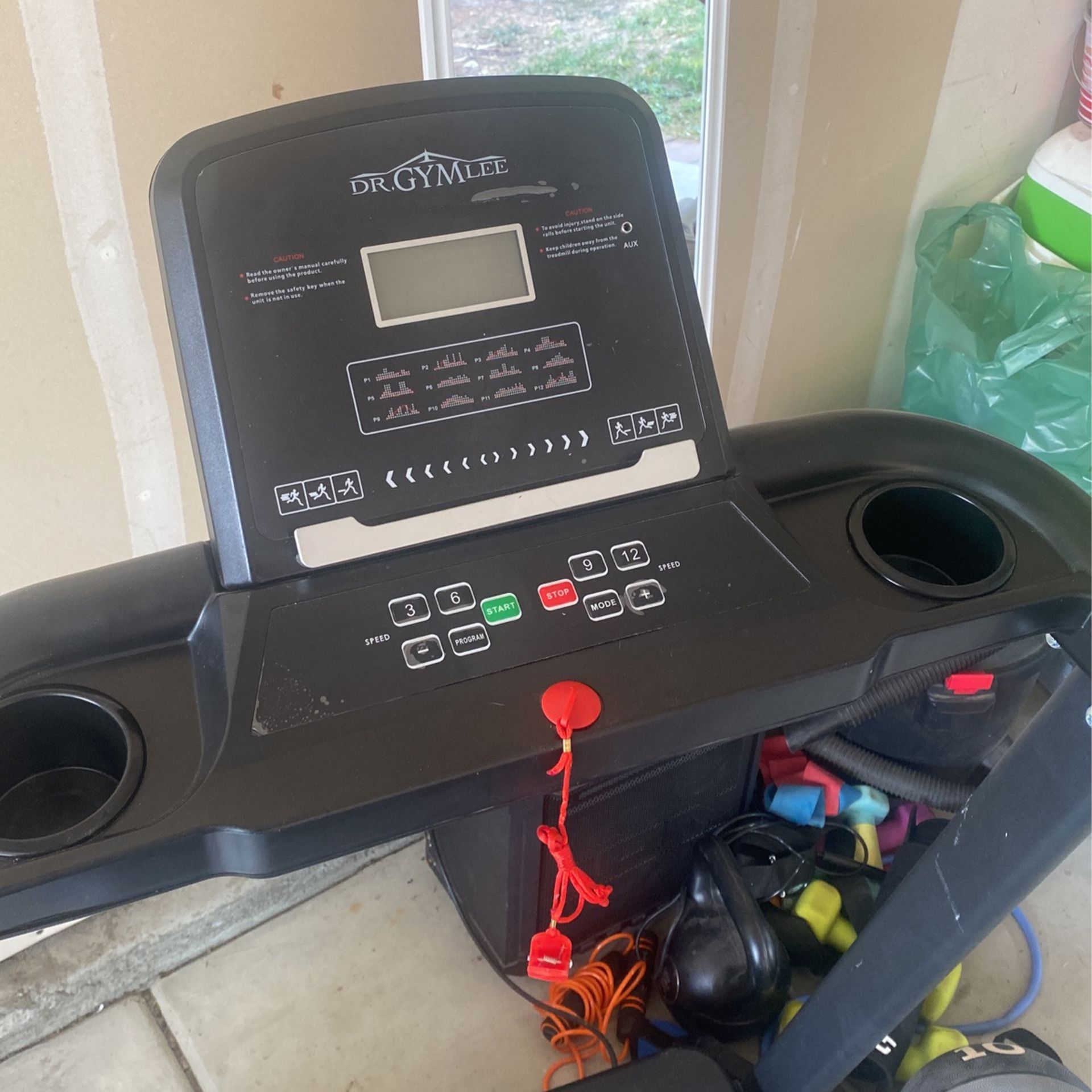 Dr Gym Lee Treadmill
