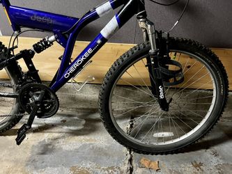 Jeep cherokee bike best sale price