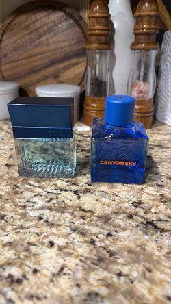 Holister canyons sky and guess