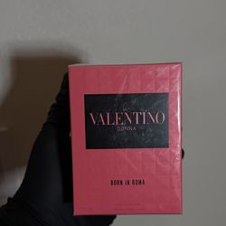 Valentino perfume