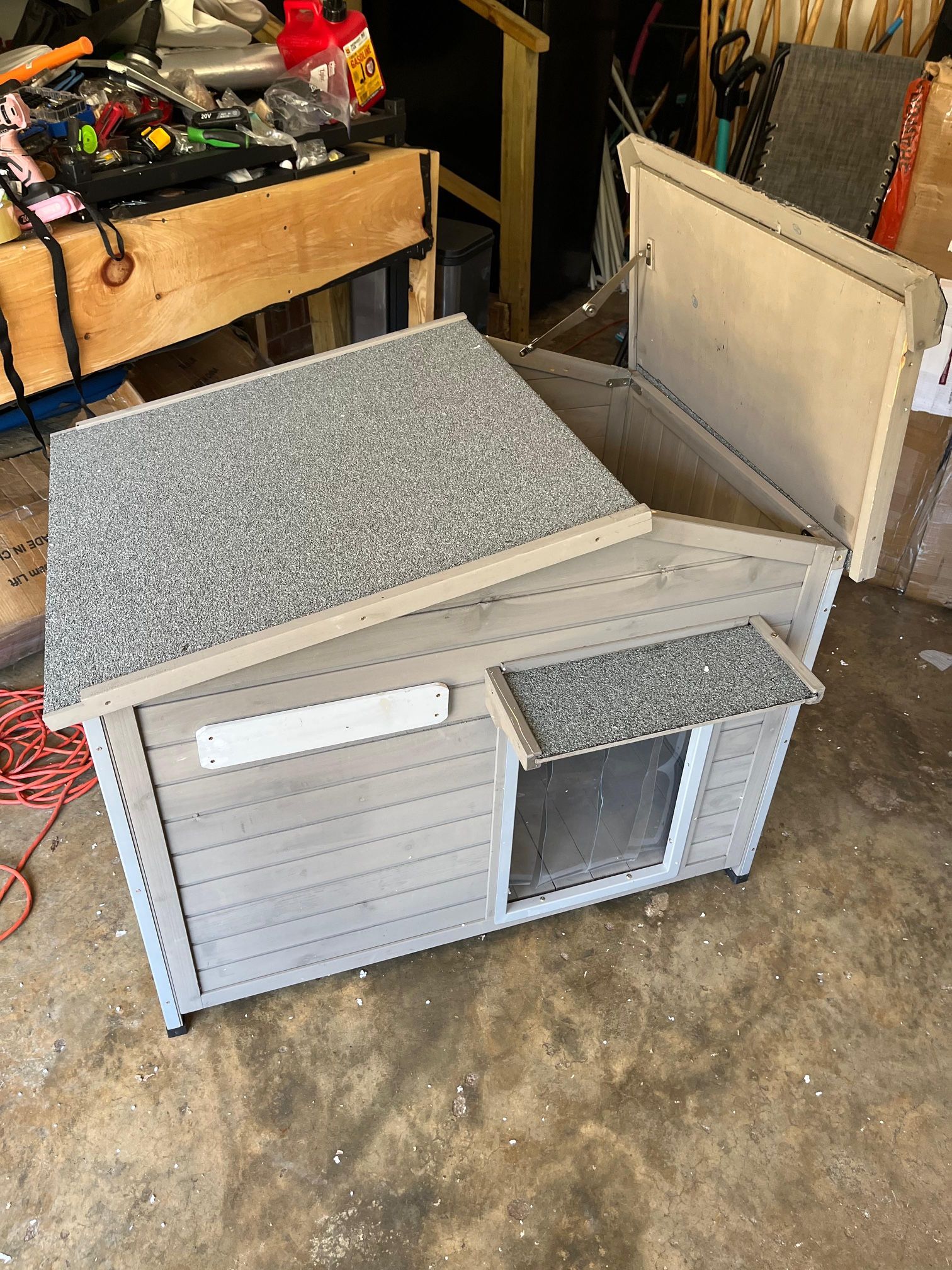 Outdoor Dog House Super Cute