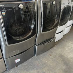 Lg Washer And Dryer Set 
