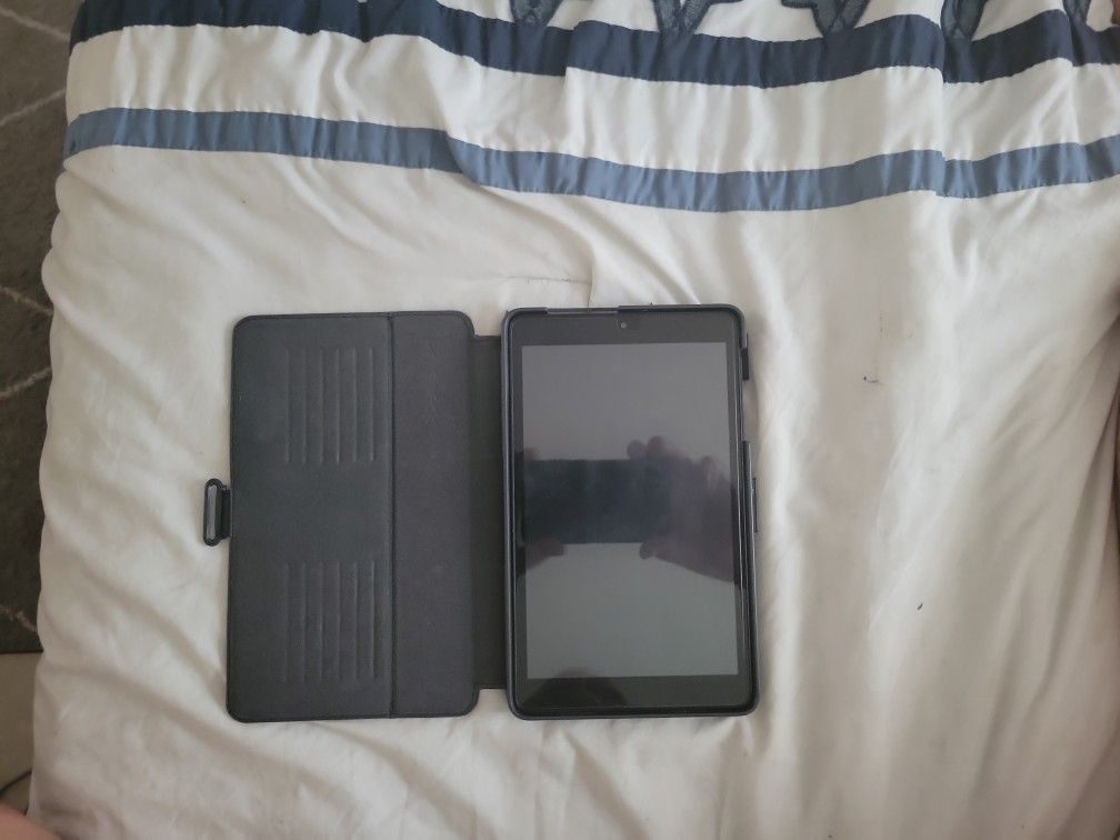 Alcatel Tablet Pop 7 Inch Screen W /case