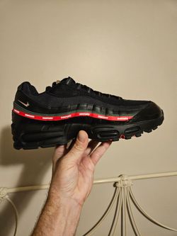 Size 14 air max 95 x undefeated brand new