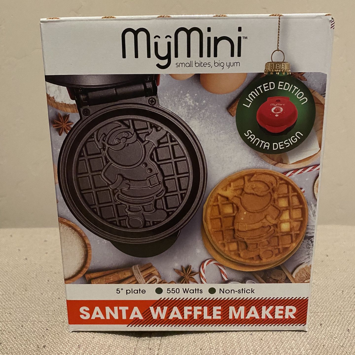 Santa Nostalgia MyMini Waffle Maker for Sale in Phoenix, AZ - OfferUp