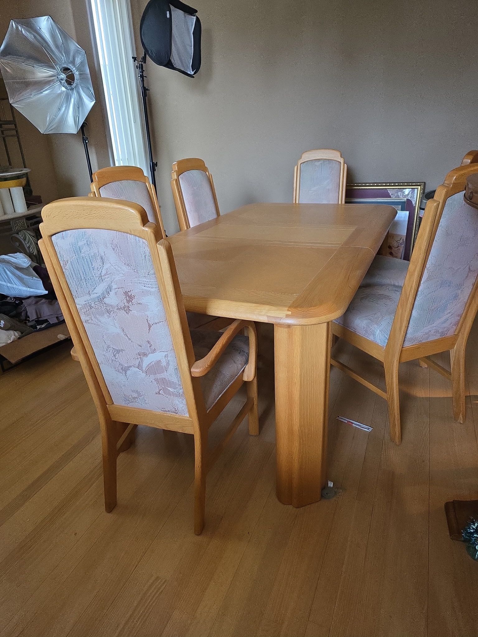 Solid Oak Dining Table No Chairs. Great Condition!