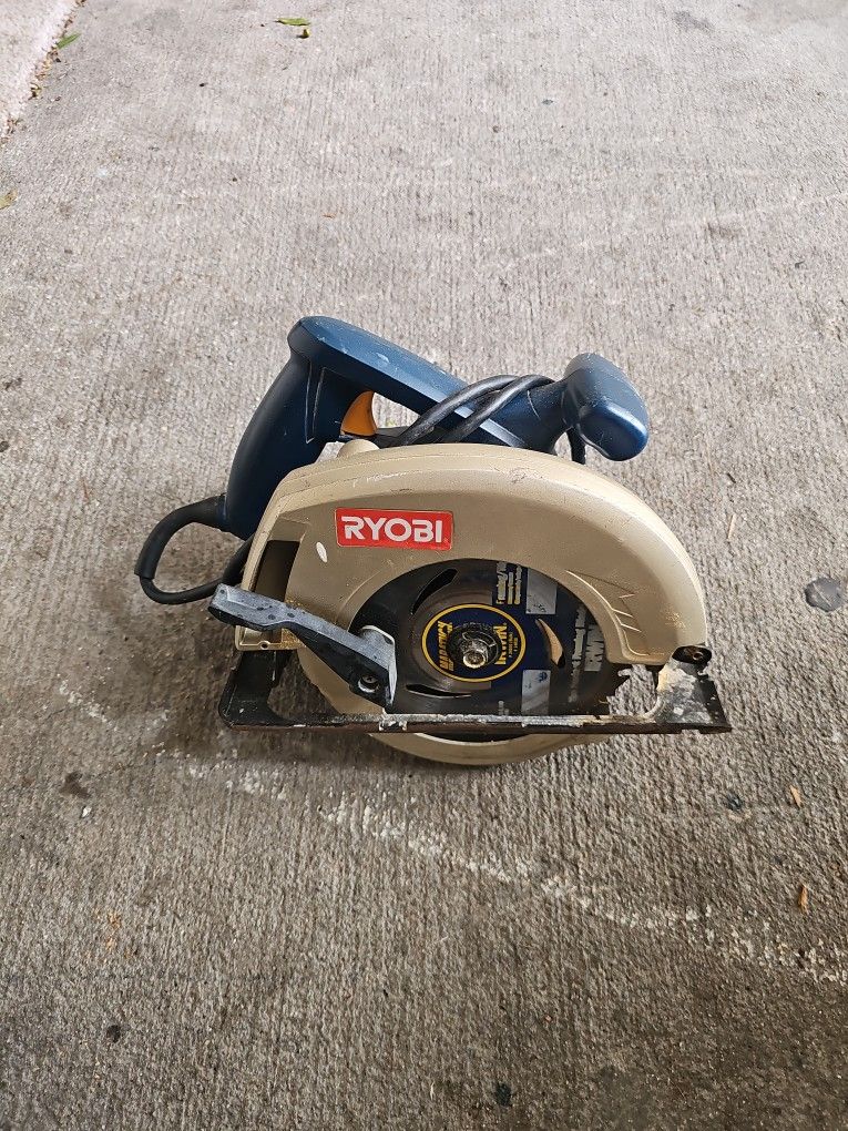 RYOBI circular saw