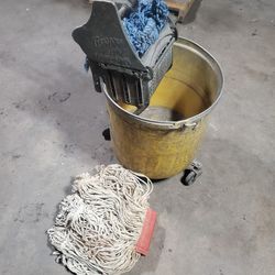 Heavy Duty Slop Mop Bucket With Strainer And Two Mops.