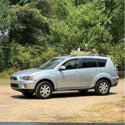 Mitsubishi, Outlander , Light Gray 