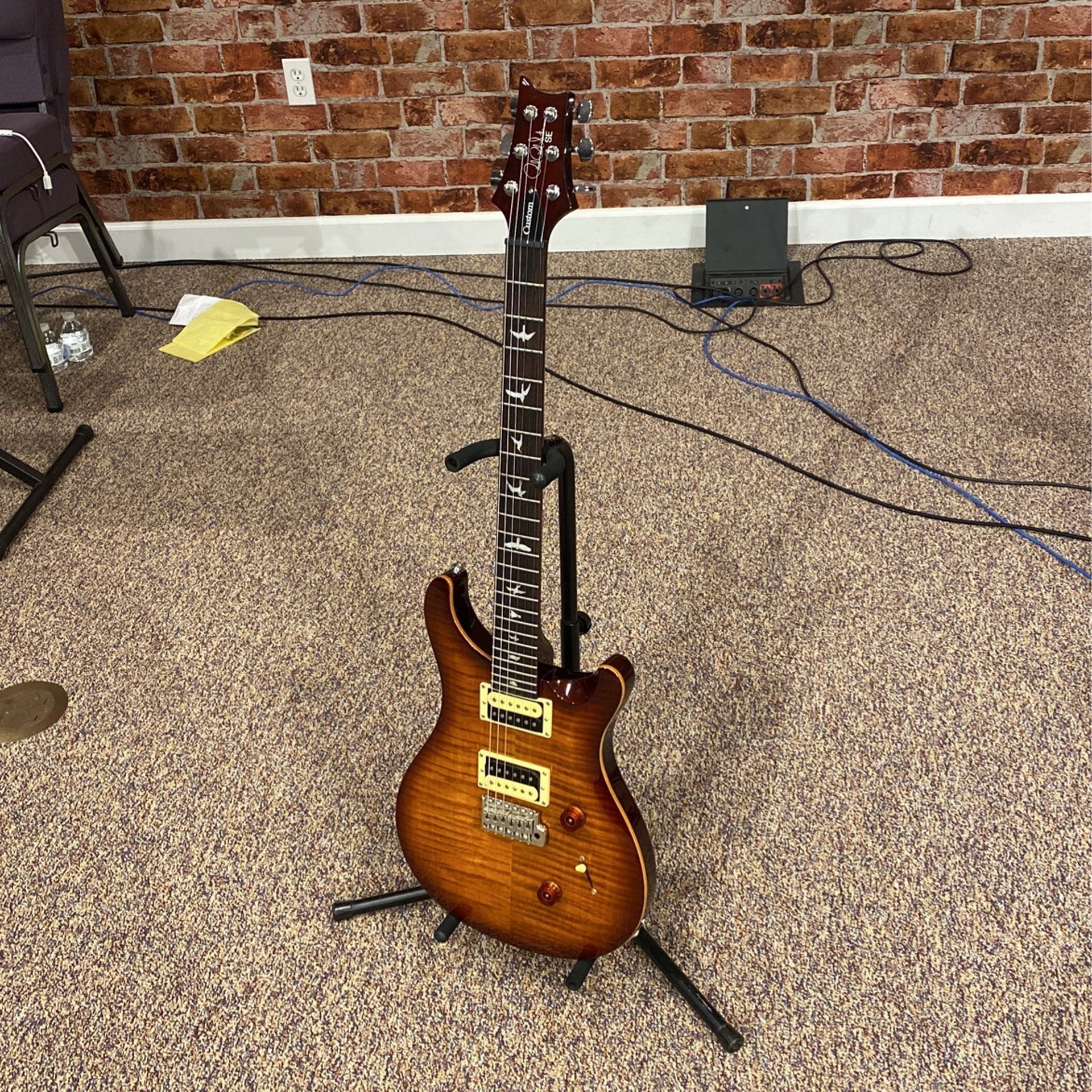 Electric Guitar Paul Reed Smith SE Custom 24 With Gig Bag