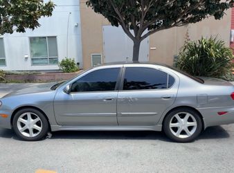 2004 Infiniti 135