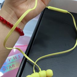 Beats Flex All Day Bluetooth Wireless 
