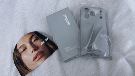 Rhode Lip Case In Grey