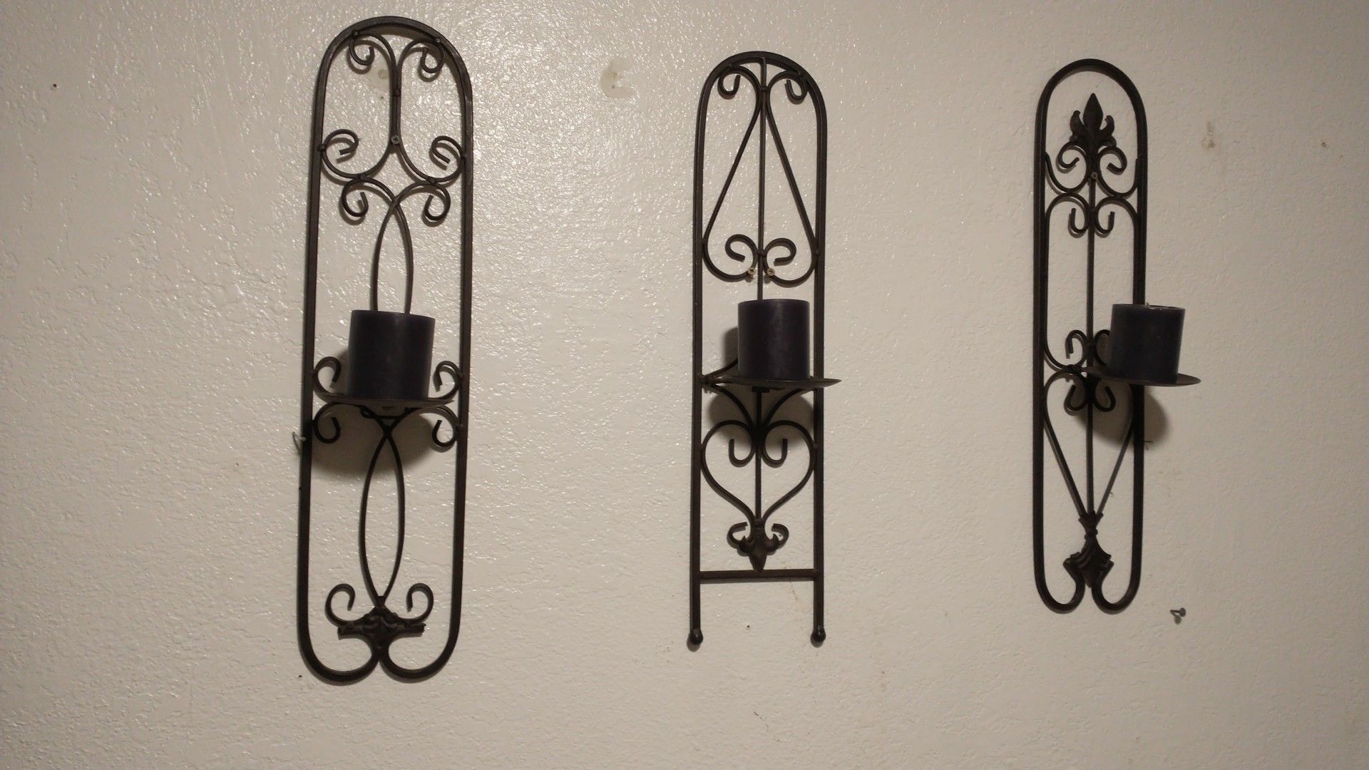 Wall decor 23 inches long just the candle holders