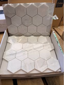 7 Sheets (6sqft) Bedrosians Marble Tile