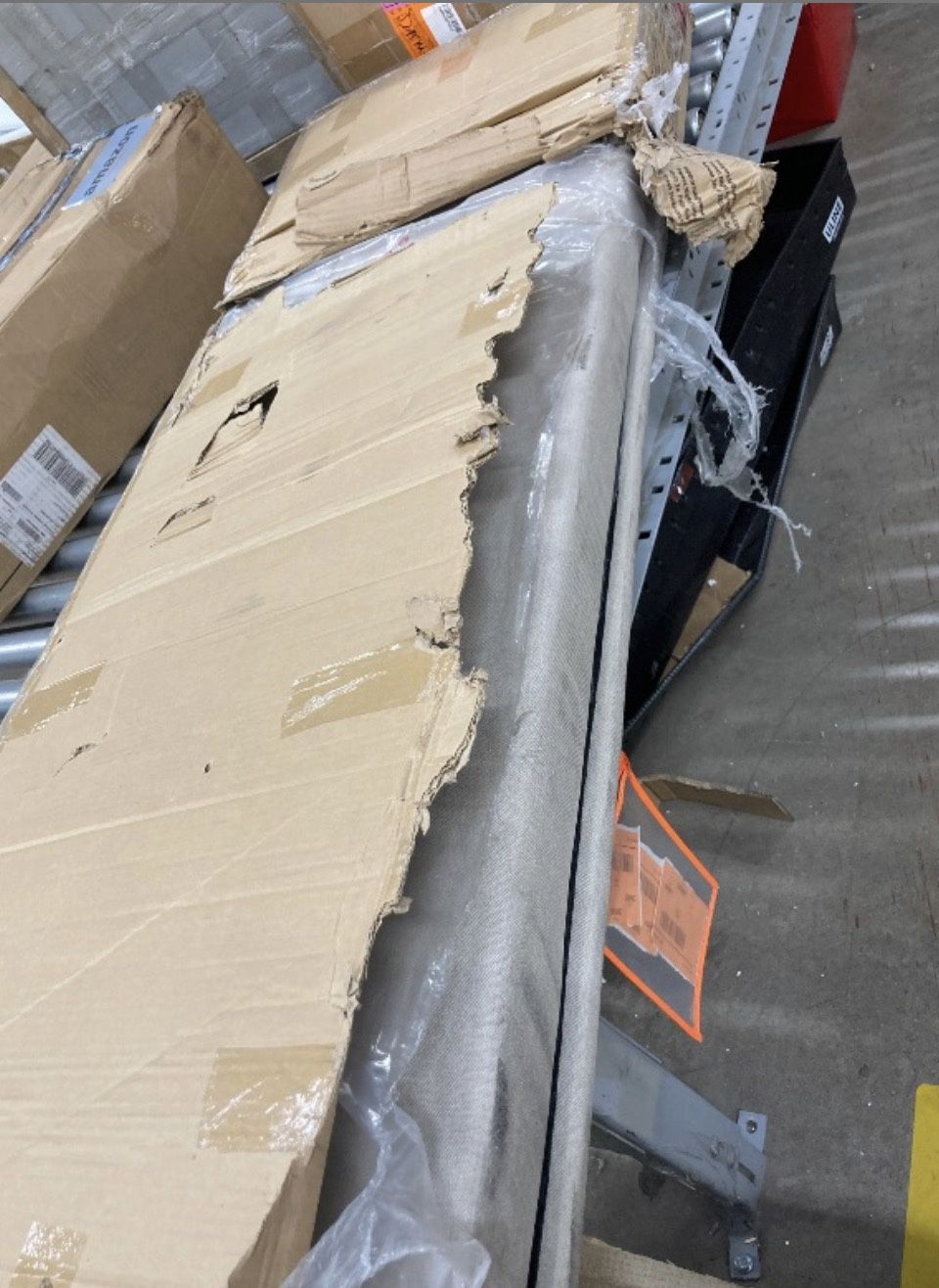 UPHOLSTERED BED FRAME QTY:1PC MEAS:160*55*12 5cm {A Little Dirty}