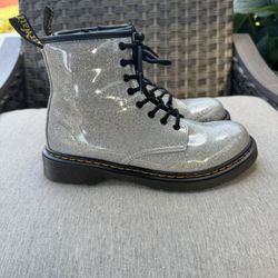 Dr. Martens Junior 1460 Silver Glitter Lace Up Boots Youth 4/Women’s 5/EU 36