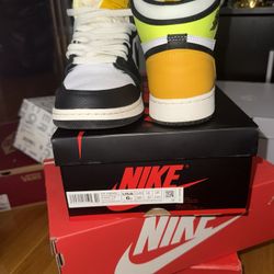 Jordan Retro 1 GS  Volt