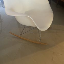 Mid Century Rocking Chair 