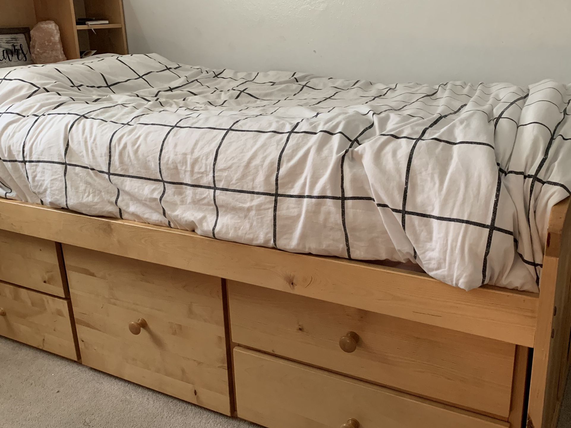 Twin Bedroom Furniture Good Condition
